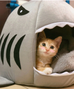 Shark Shaped Bed for Pets